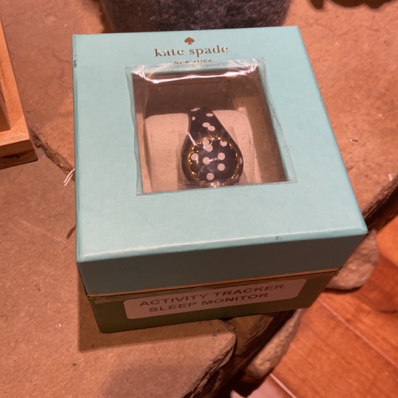 BNWT In the box. Kate spade activity tracker and sleep monitor - Picture 4 of 5